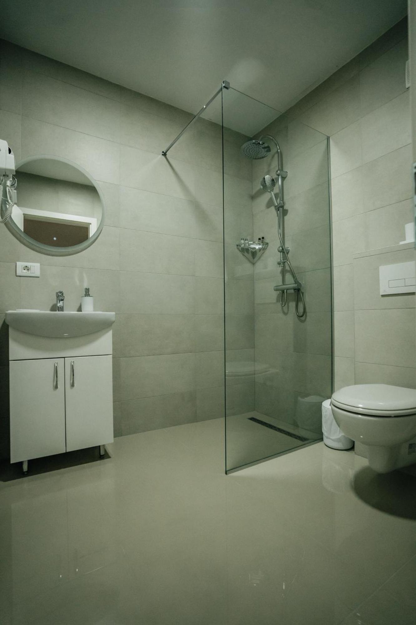 Serenity Downtown Apartments Ohrid Esterno foto