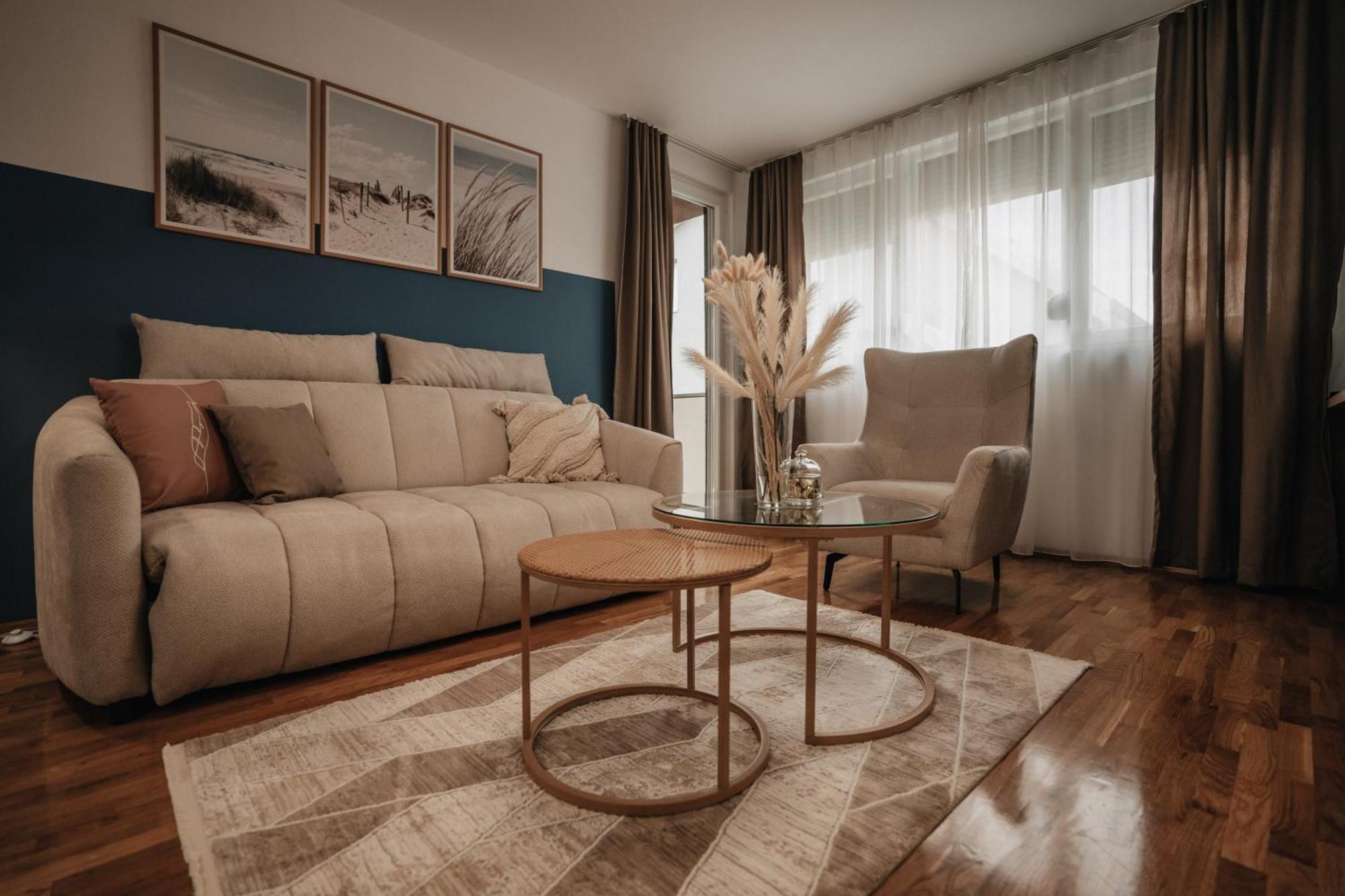 Serenity Downtown Apartments Ohrid Esterno foto