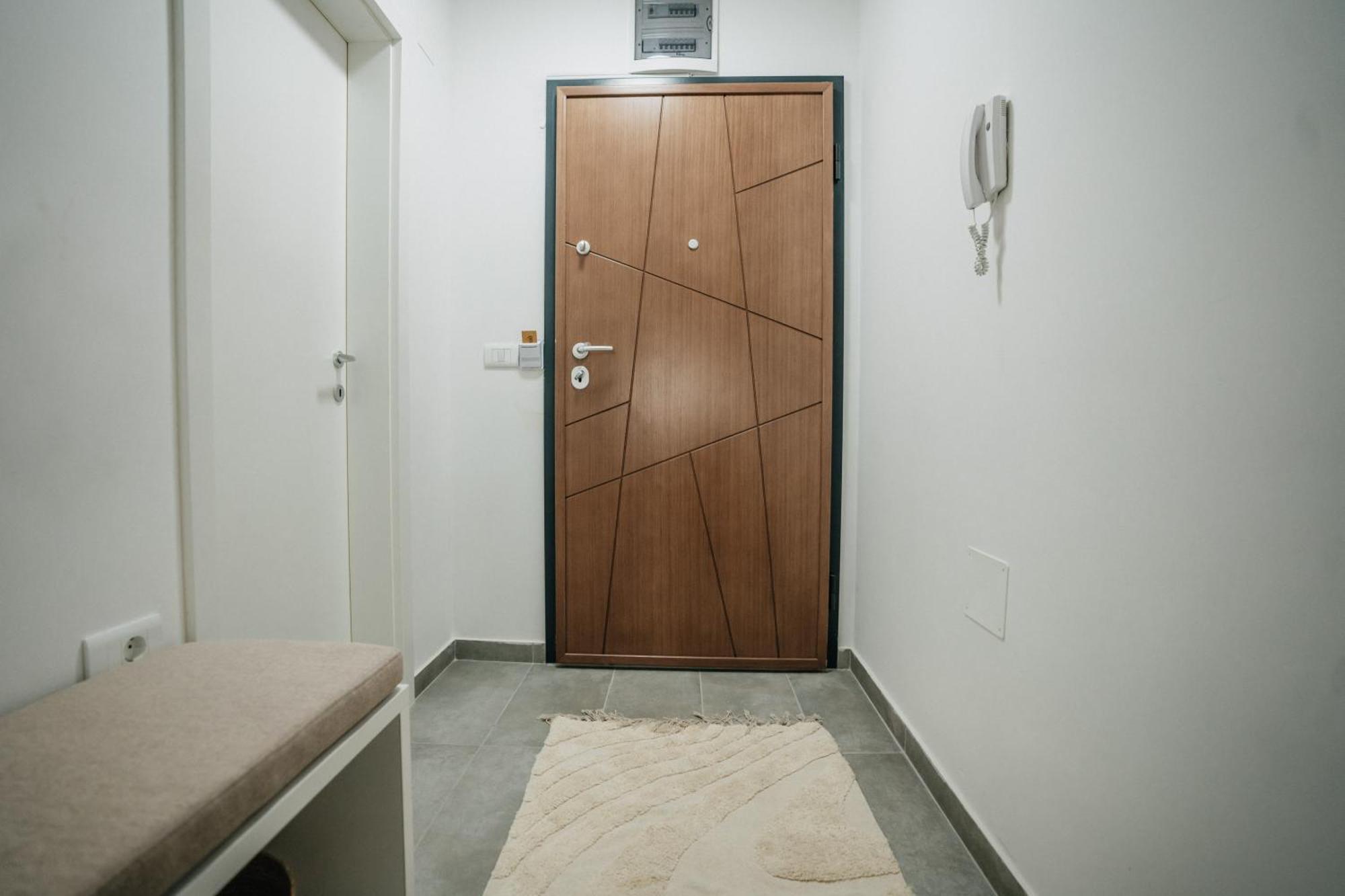 Serenity Downtown Apartments Ohrid Esterno foto