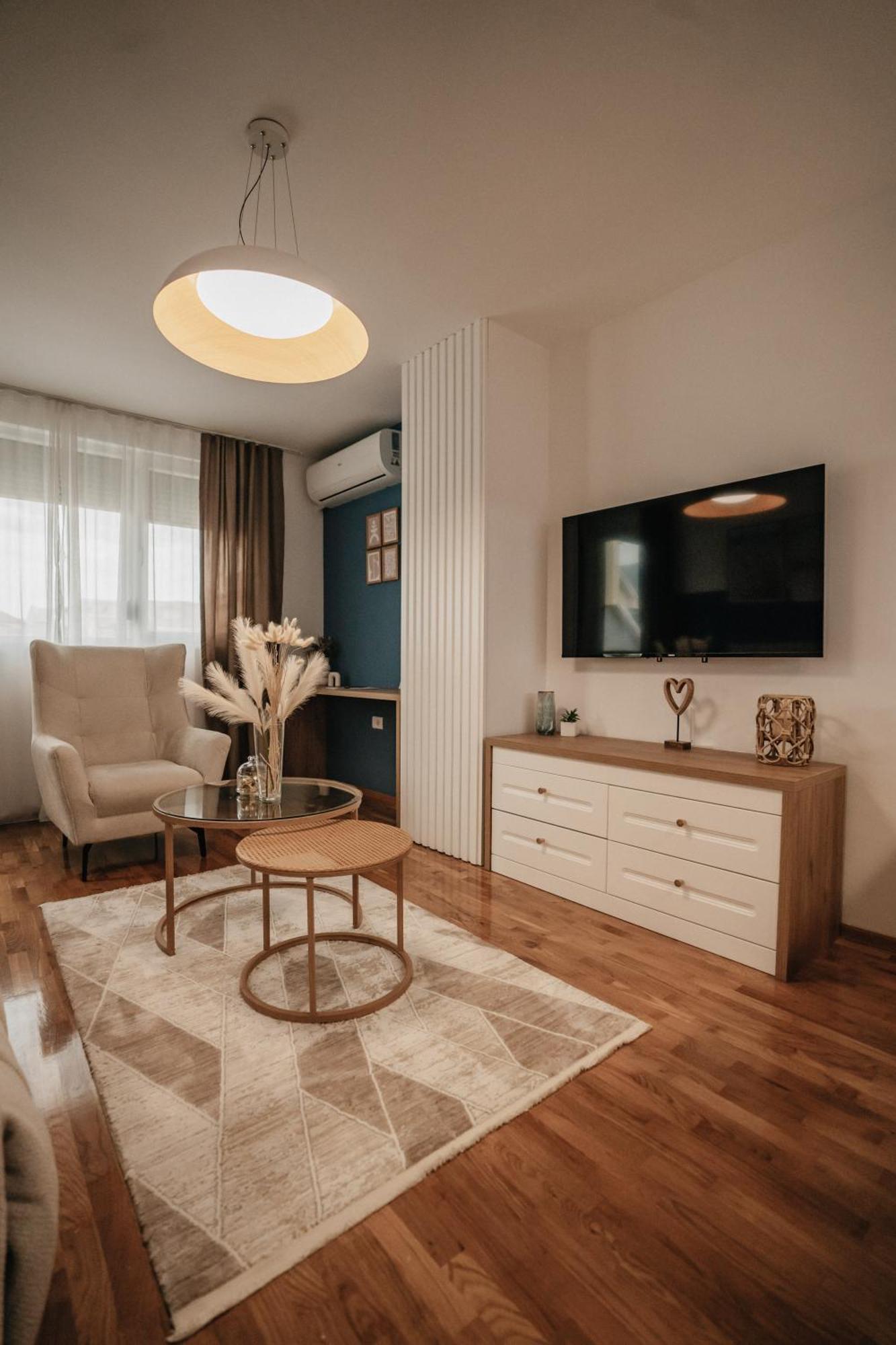 Serenity Downtown Apartments Ohrid Esterno foto